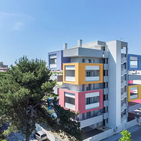 Διαμέρισμα Planet 404 Μπιμπιόνε